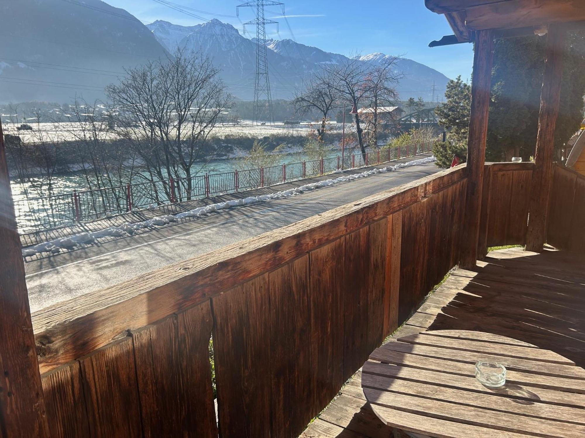 Inn-Side Adventure Cabins Haiming Exterior photo