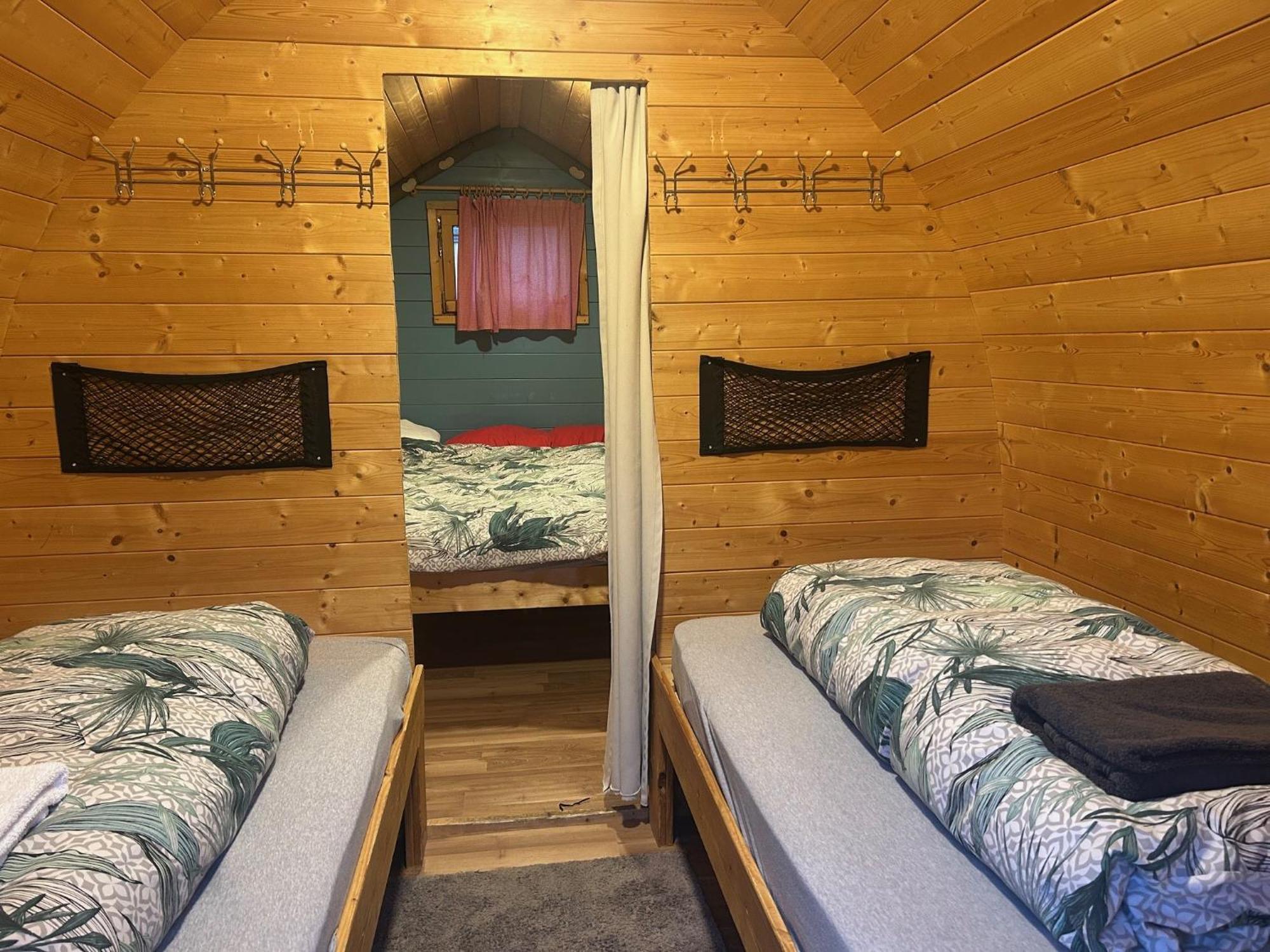 Inn-Side Adventure Cabins Haiming Exterior photo